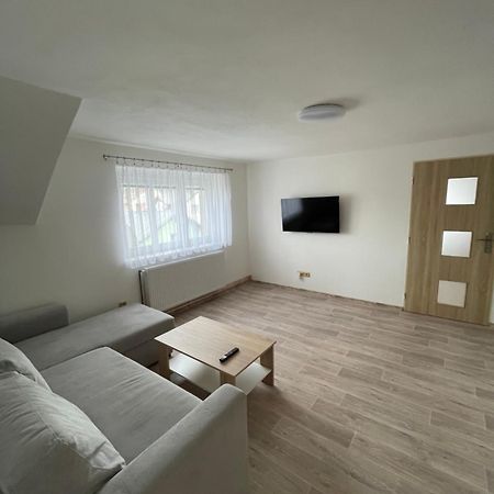 Apartmany Ferie 德辛 外观 照片