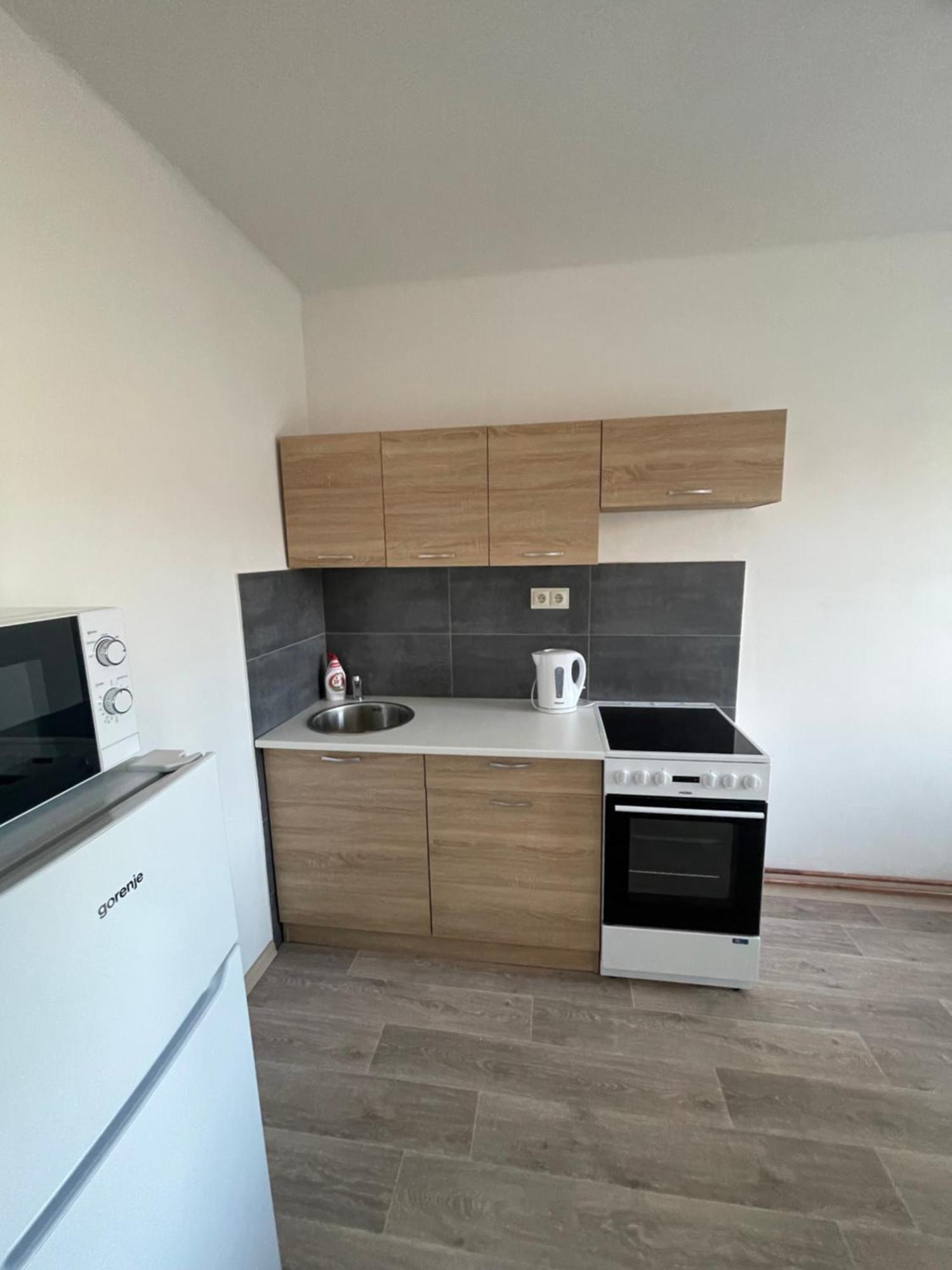 Apartmany Ferie 德辛 外观 照片