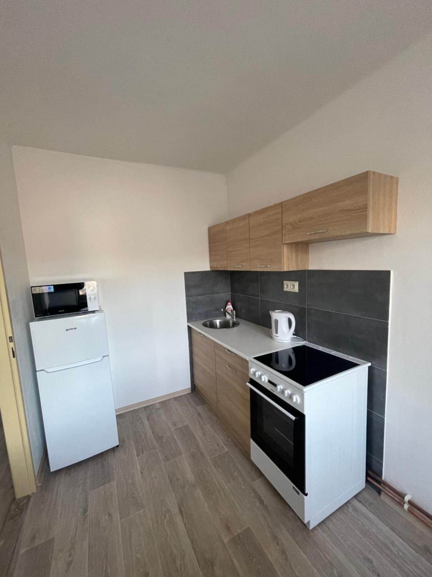 Apartmany Ferie 德辛 外观 照片