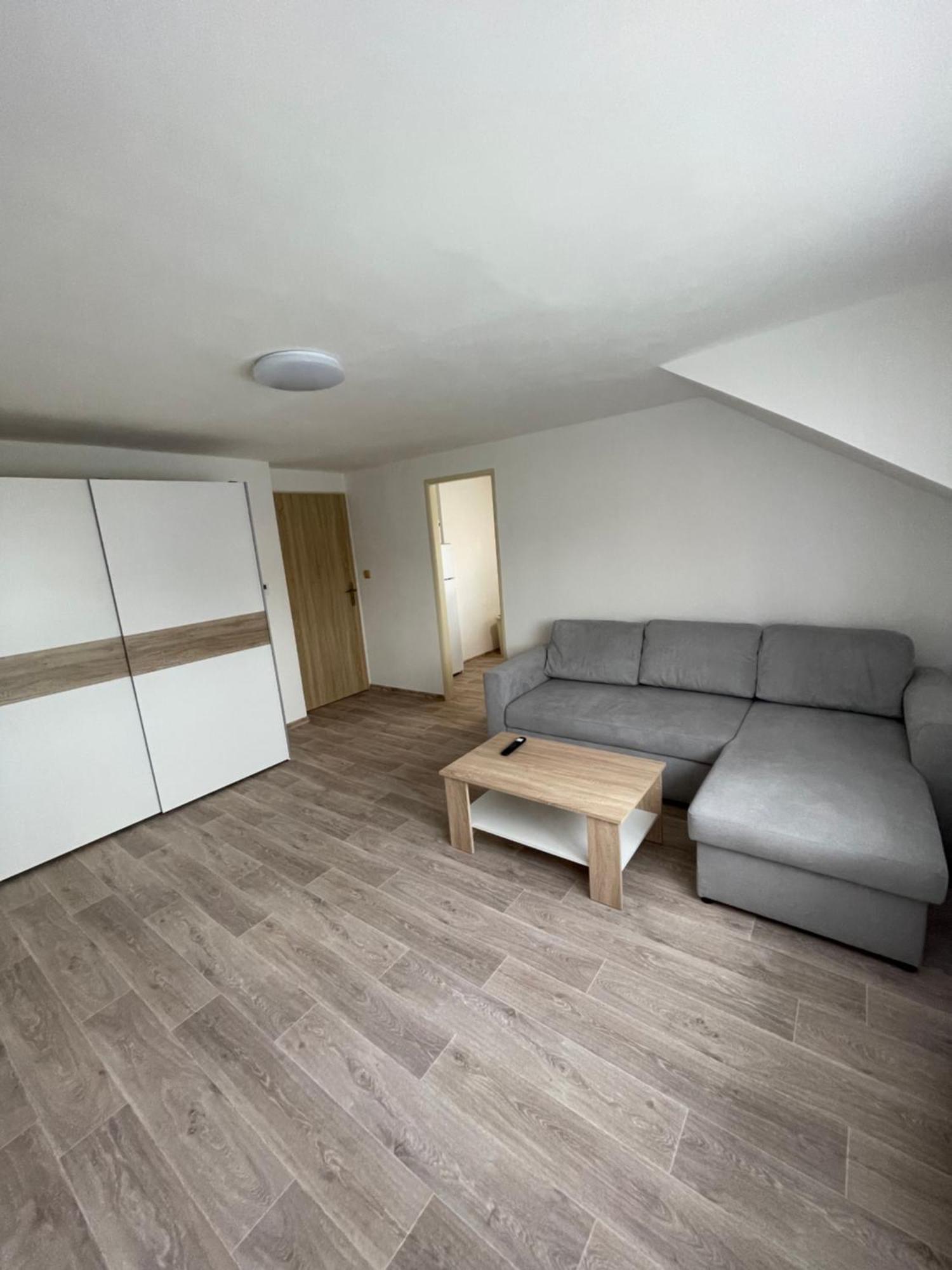 Apartmany Ferie 德辛 外观 照片